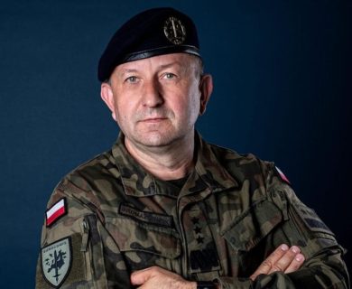 Generale polacco accusato di spionaggio verso Mosca