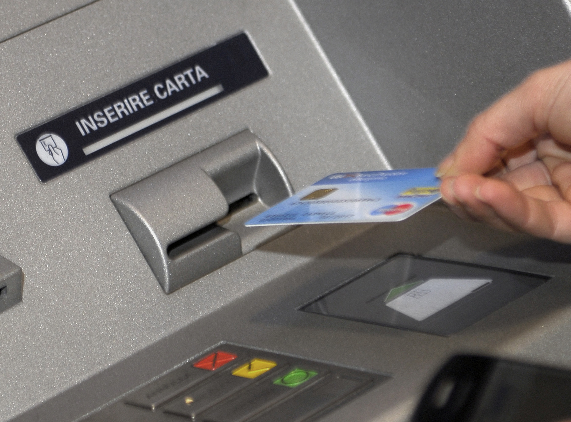 Tilt dei bancomat in Etiopia; banca ‘regala’ 40 milioni di euro. E potrebbe succedere anche qui