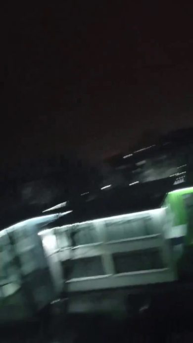 Kursk sotto attacco. La città in blackout | video