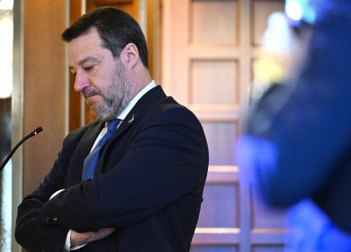Polemiche per le frasi di Salvini sul voto russo: «Quando un popolo vota ha sempre ragione»