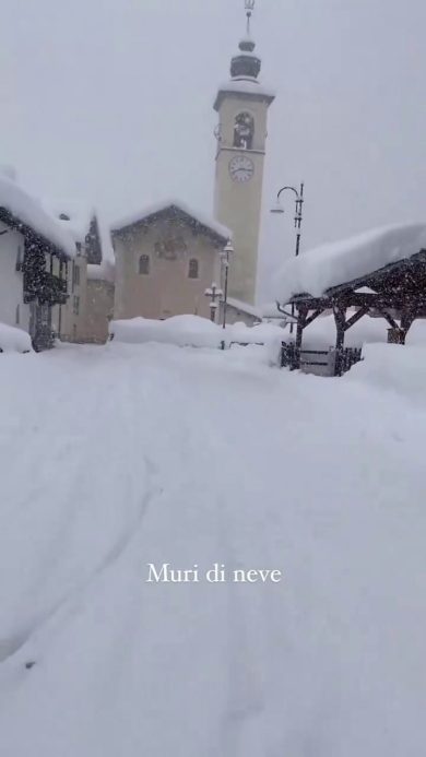 Oltre un metro di neve a Gressoney | video