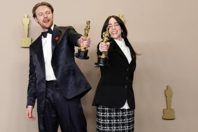 Billie Eilish vince il suo secondo Oscar per la canzone di Barbie