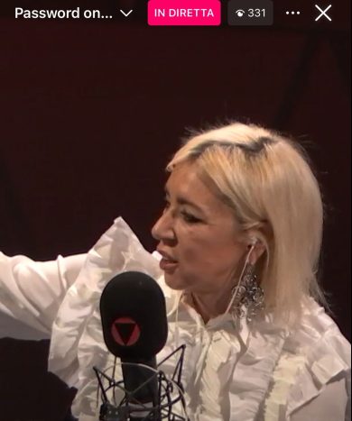 Rtl 102.5 fa scuola anche suoi social: Password 2.0 in diretta su Instagram