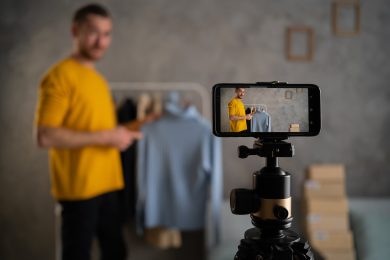 Il live streaming commerce cinese conquista l’Occidente, ma in versione no social