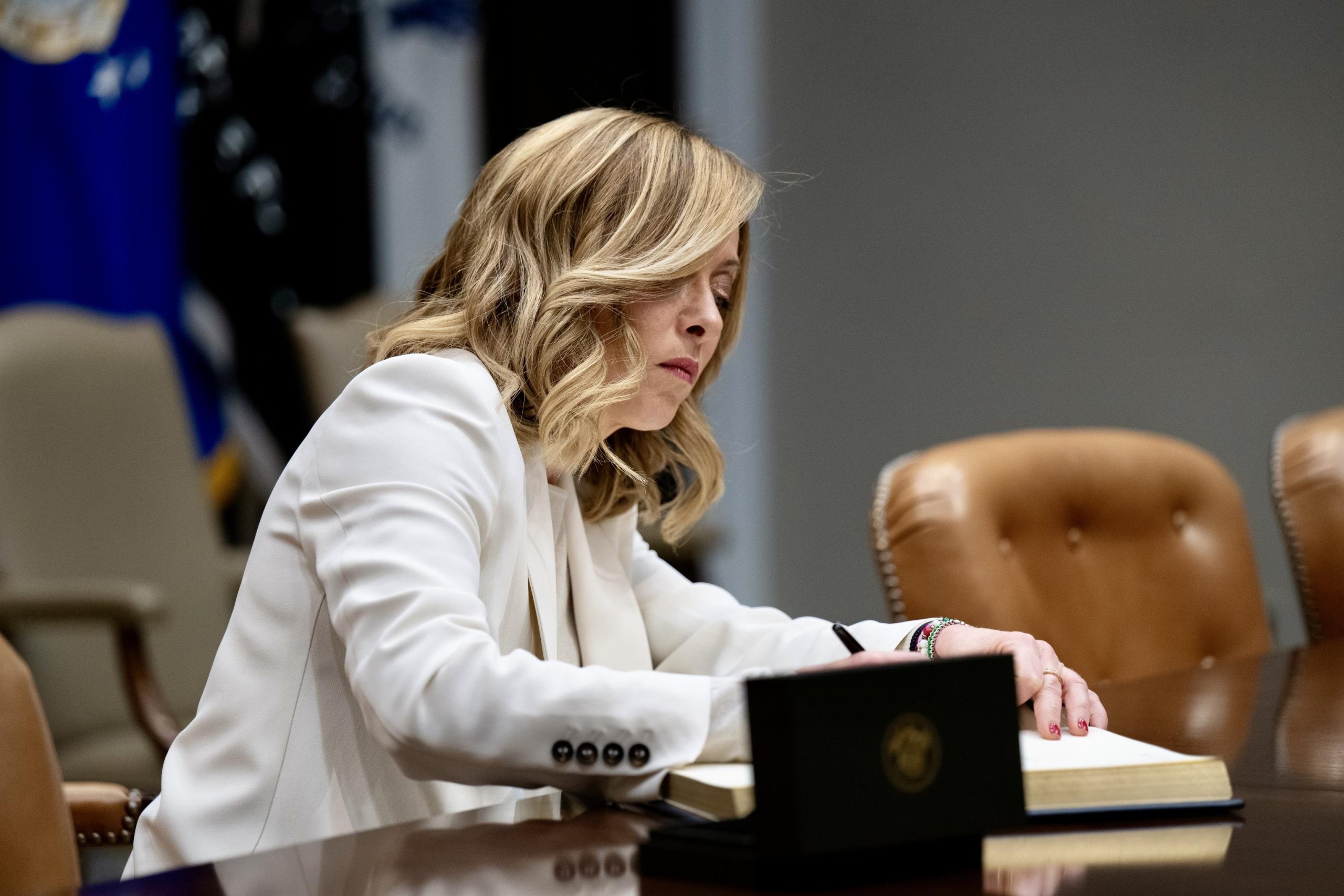 Il Governo Meloni deve fare i conti con il «deep State»