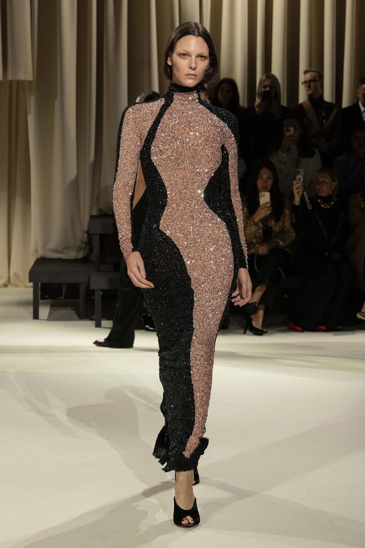 Galleria foto 'Paris Fashion Week: L’Esprit quotidiano di Schiaparelli' - foto 12