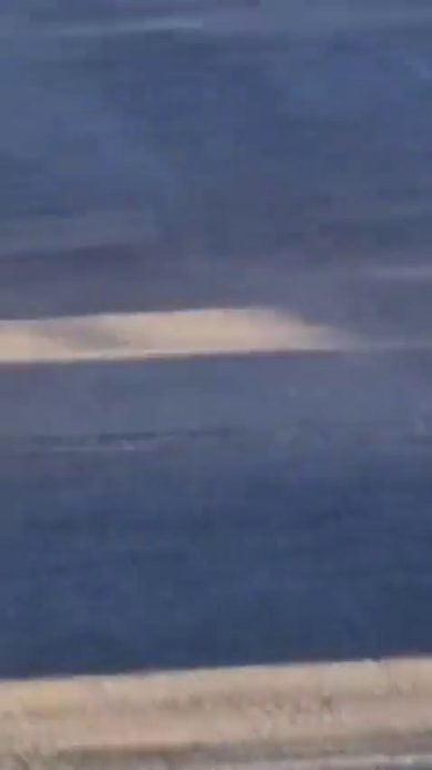 Londra, uomo con coltello ferisce 4 persone in metropolitana | video