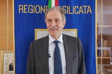 Basilicata, riconfermato il presidente uscente Vito Bardi con il 58% dei consensi