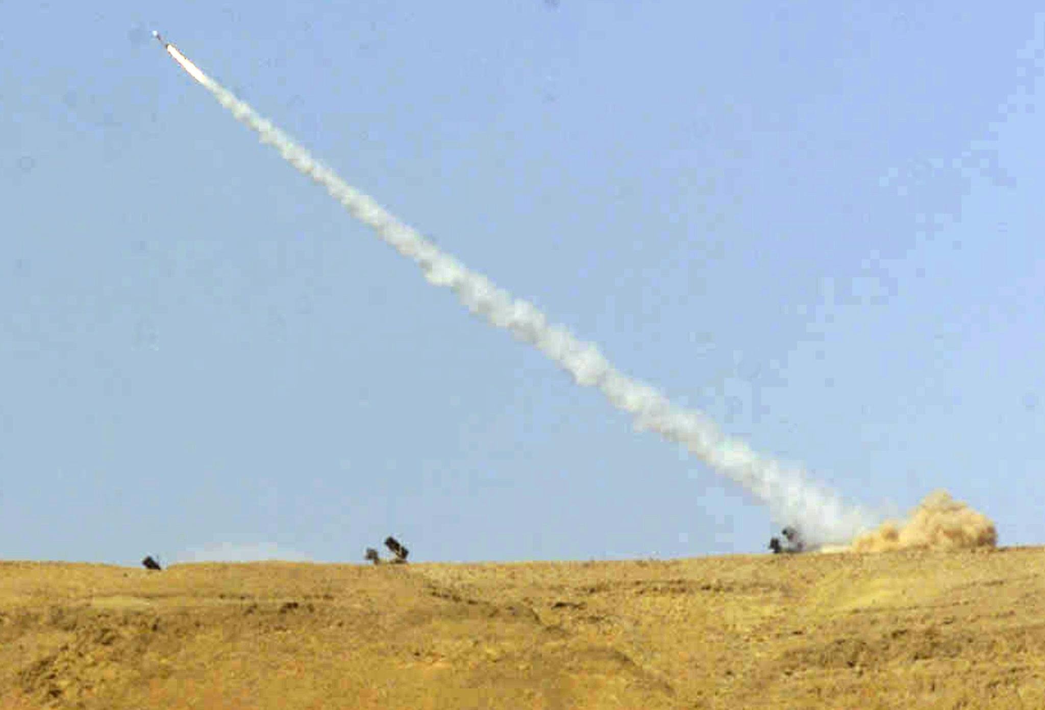 Iraq: bombardata base di miliziani filo iraniani Iraq: bombardata base di miliziani filo iraniani