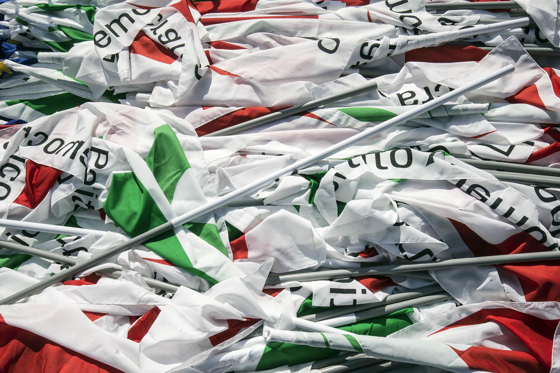 PD: chi di scandalo accusa, da scandalo viene travolto