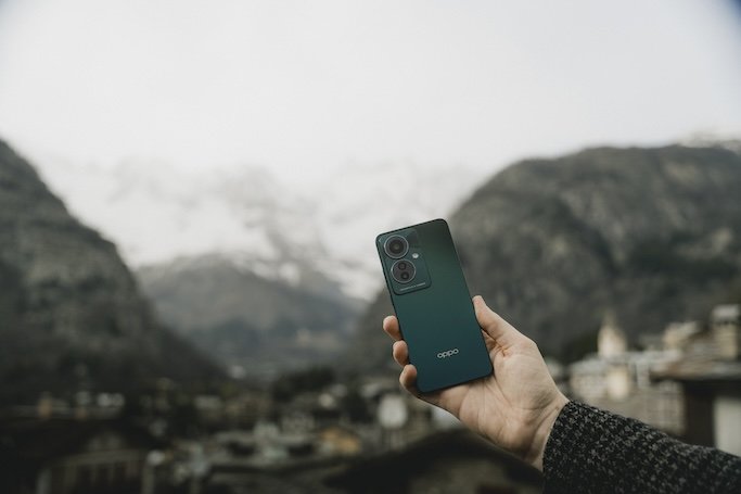 Lo smartphone estremo, che non teme freddo, pioggia e neve