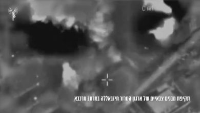 Israele distrugge postazioni Hezbollah in Libano | video