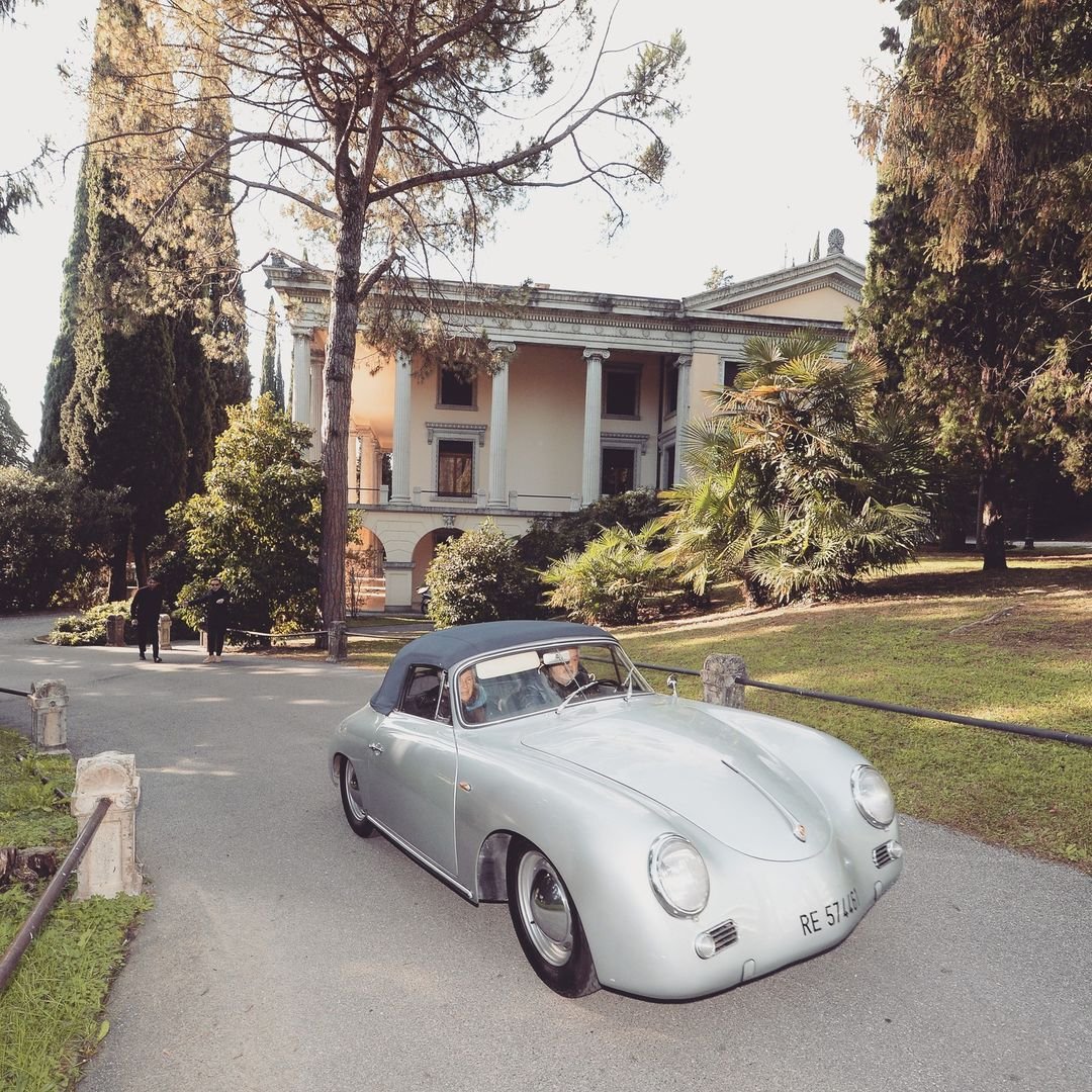 A Gardone Riviera in mostra l’eleganza delle auto