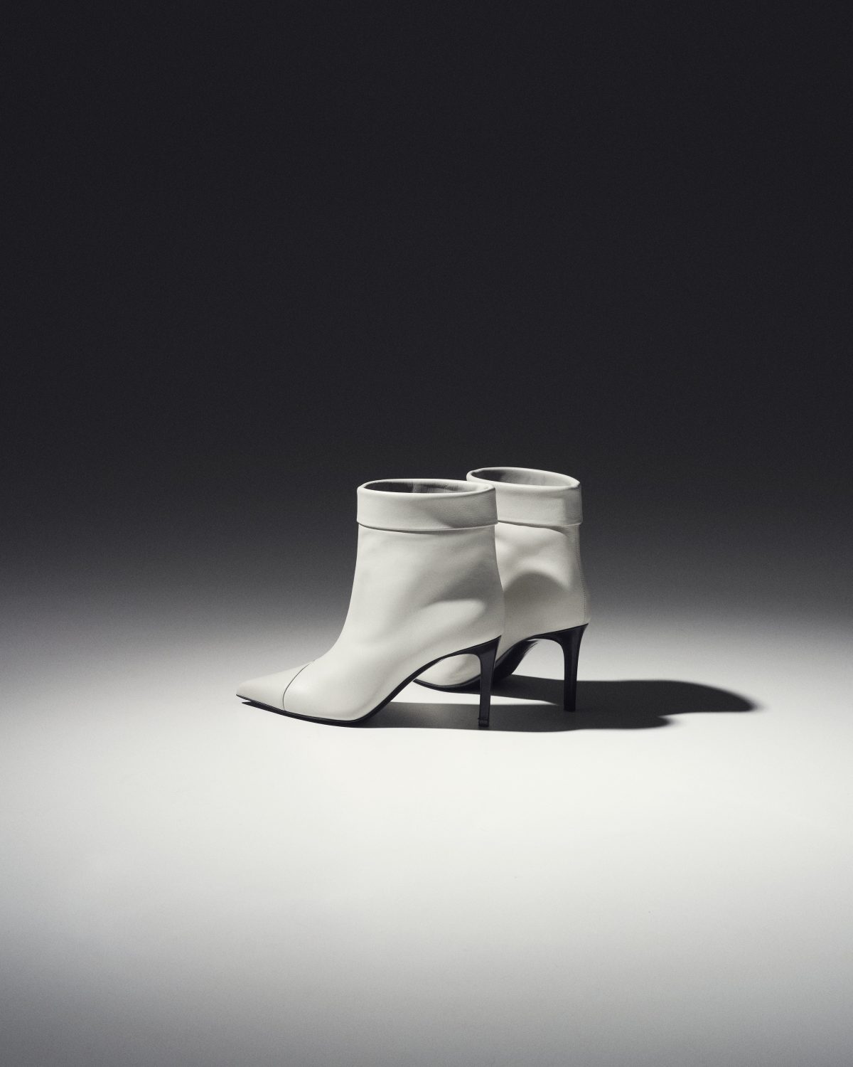 Galleria foto 'E se le scarpe col tacco non facessero più male?' - foto 3