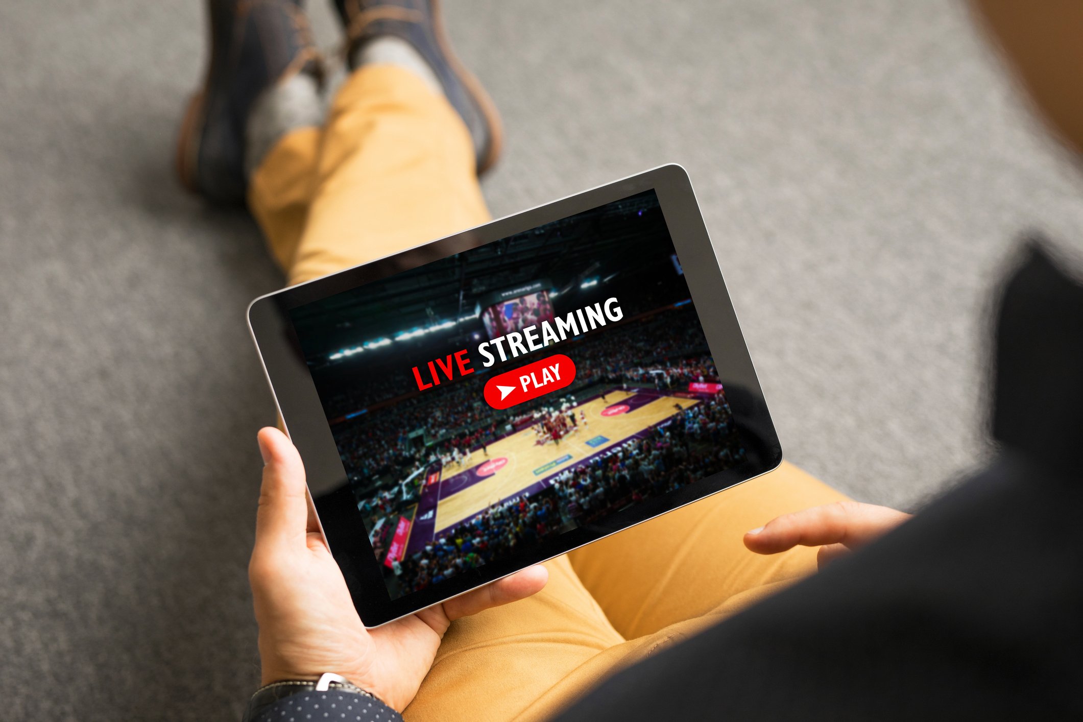 Sport in streaming: emozione veloce, vita vuota