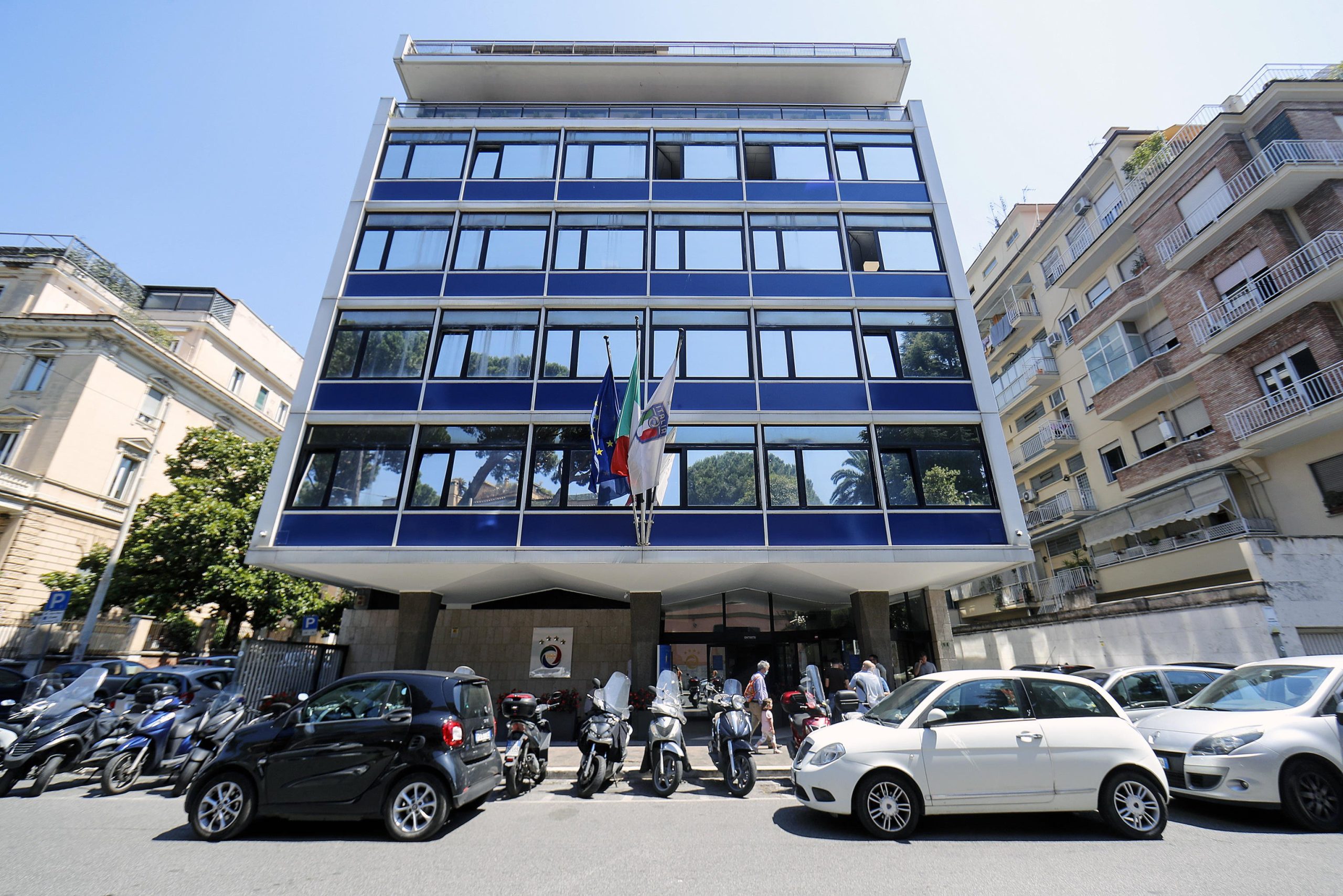 Scommesse, la Procura Figc apre un fascicolo di indagine sull’espulsione di Bellomo in Ternana-Bari Scommesse, la Procura Figc apre un fascicolo di indagine sull’espulsione di Bellomo in Ternana-Bari