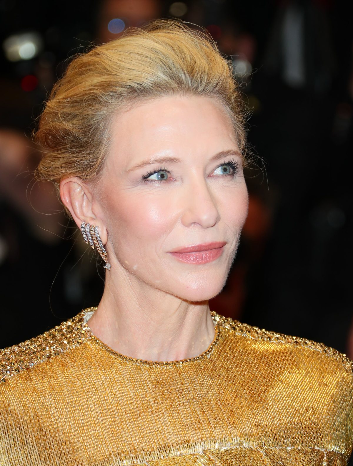 Galleria foto 'Cannes 2024: i beauty look da imitare' - foto 7