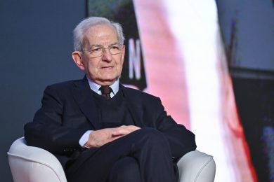 Violante: «Più che un diritto, l’aborto è una tragica necessità»