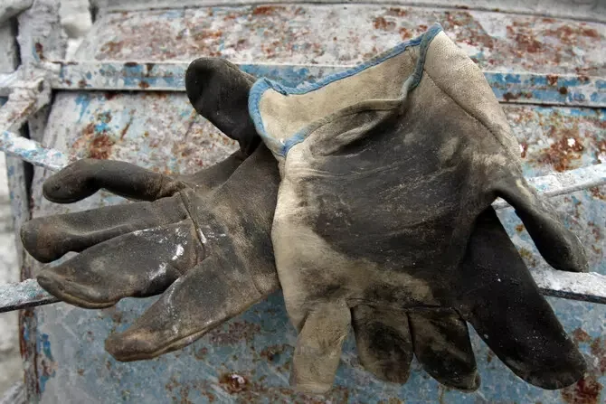 Incidente nel cantiere della metro di Napoli: un morto e due feriti Incidente nel cantiere della metro di Napoli: un morto e due feriti