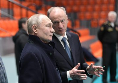 Continua la purga sovietica di Putin: Patrushev è il suo nuovo consigliere
