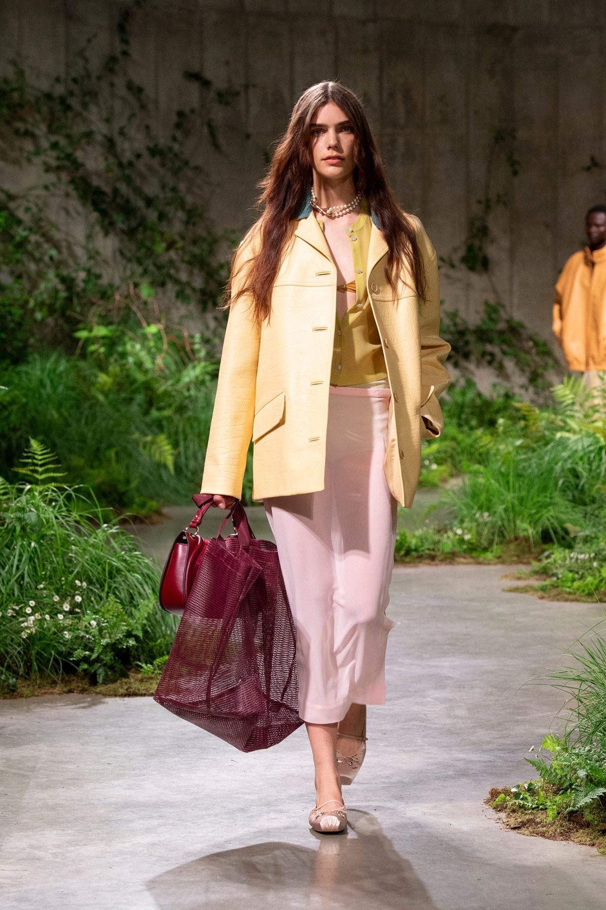Galleria foto 'Gucci Cruise 2025: Englishness con accento italico' - foto 2