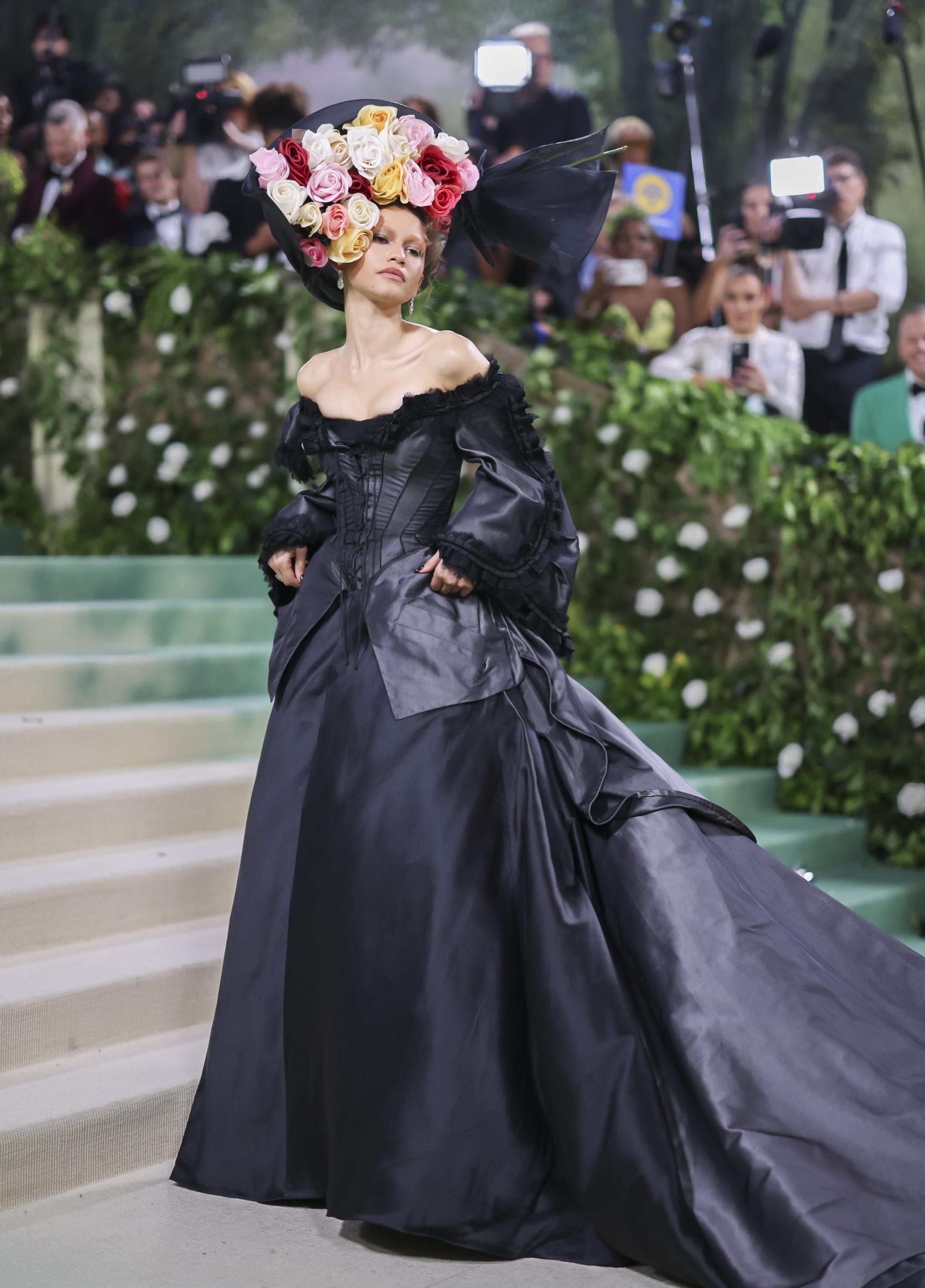 Tutti i look (mozzafiato) del Met Gala 2024