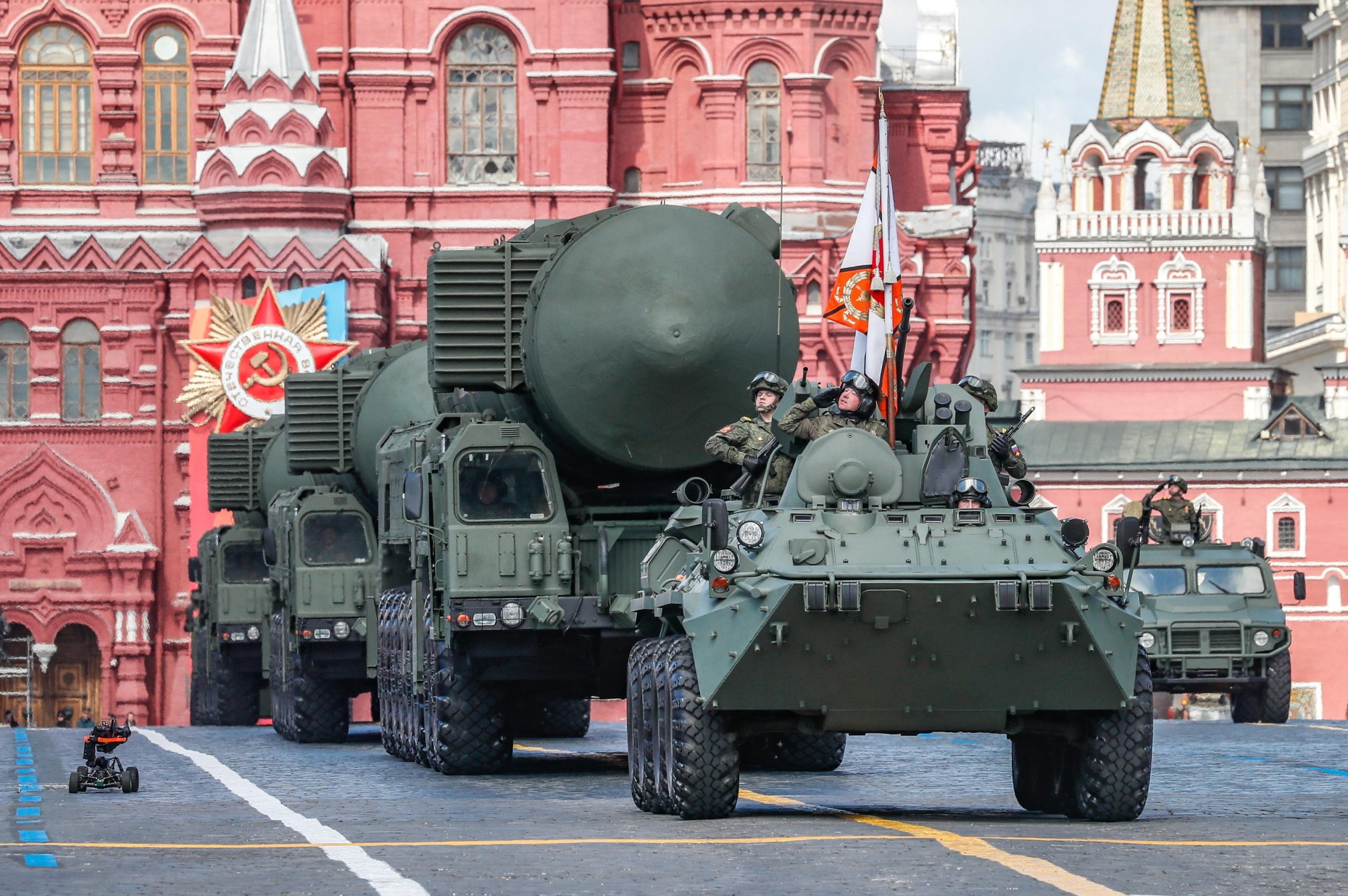 Putin ordina esercitazioni su armi nucleari tattiche dopo «le minacce occidentali» Putin ordina esercitazioni su armi nucleari tattiche dopo «le minacce occidentali»