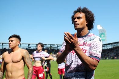 Tra il Milan e Zirkzee il nodo commissioni