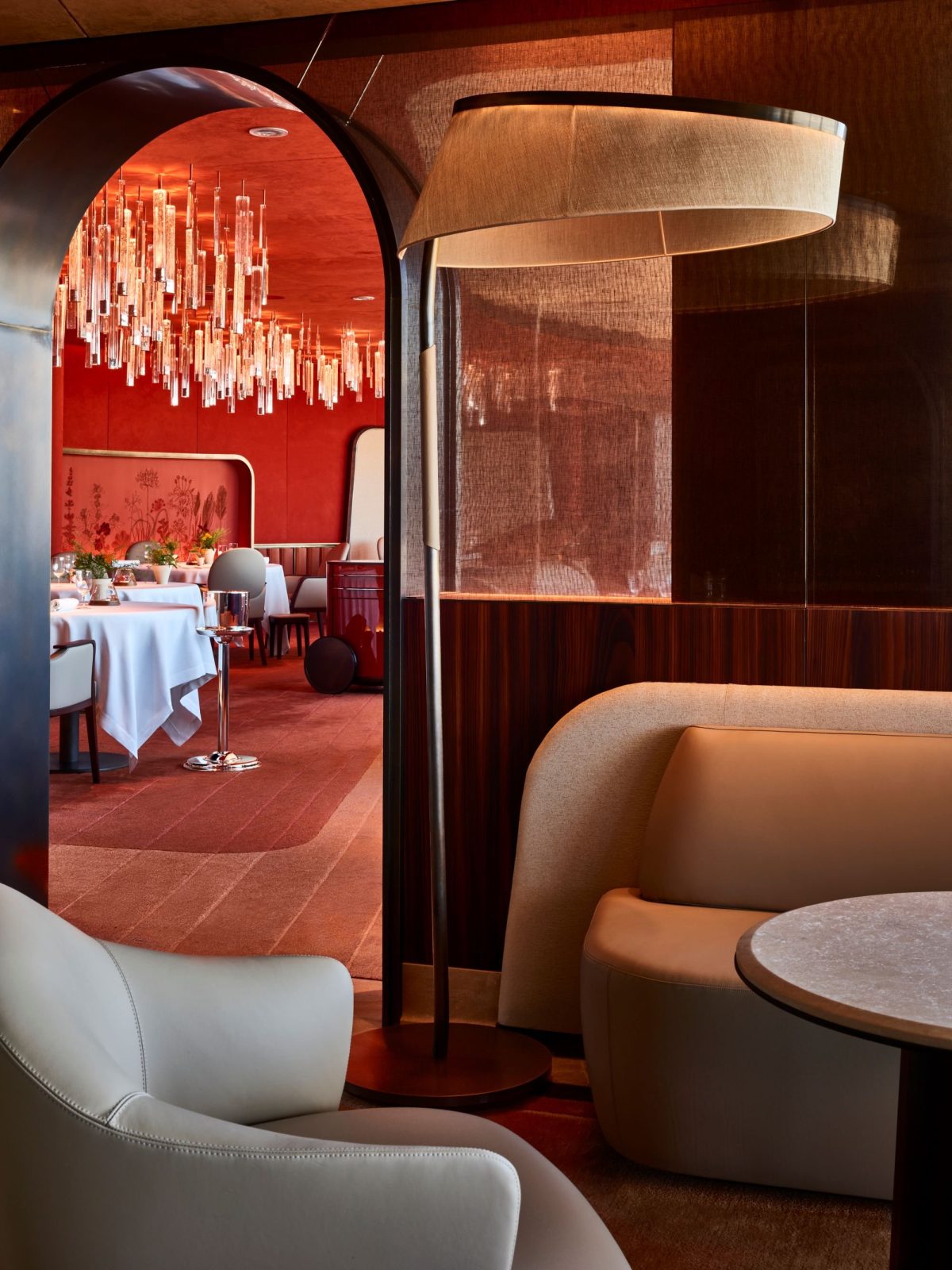 Galleria foto 'Riapre «La Pergola» di Heinz Beck; nuovo look e nuovo menù' - foto 2