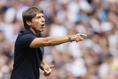 Ufficiale: Antonio Conte ha firmato con il Napoli