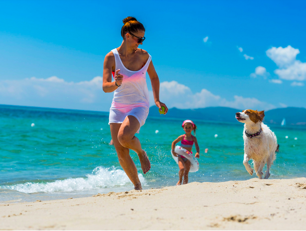 Galleria foto 'In vacanza col cane: gli hotel al mare più pet friendly d’Italia' - foto 1