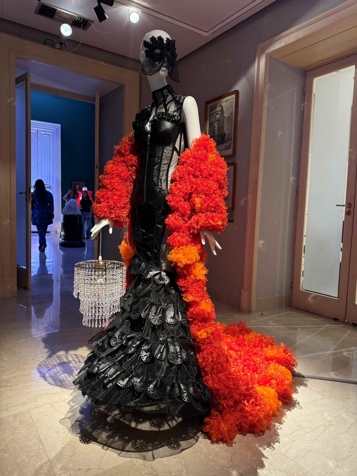 Galleria foto 'Gli studenti dell’IUAD raccontano il fascino dell’esotico in una mostra' - foto 7