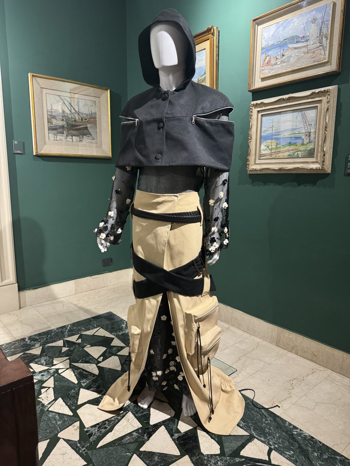 Galleria foto 'Gli studenti dell’IUAD raccontano il fascino dell’esotico in una mostra' - foto 2