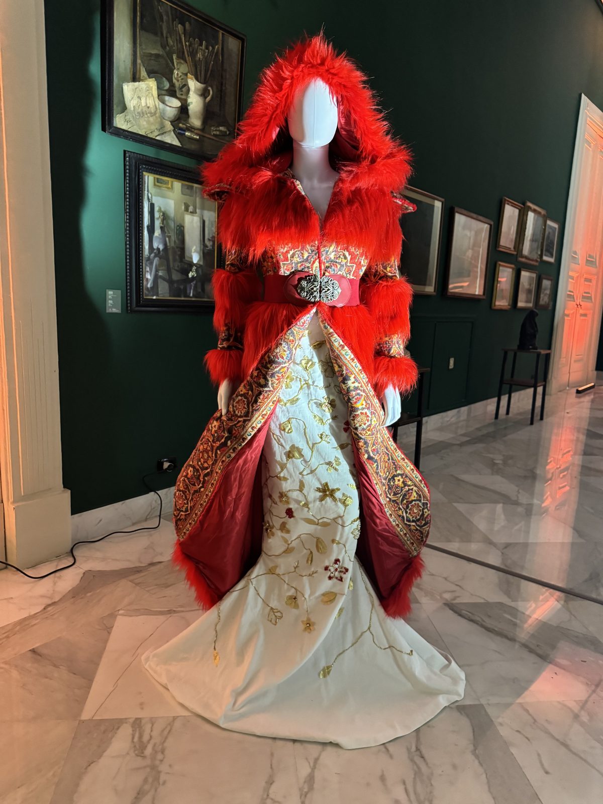 Galleria foto 'Gli studenti dell’IUAD raccontano il fascino dell’esotico in una mostra' - foto 11