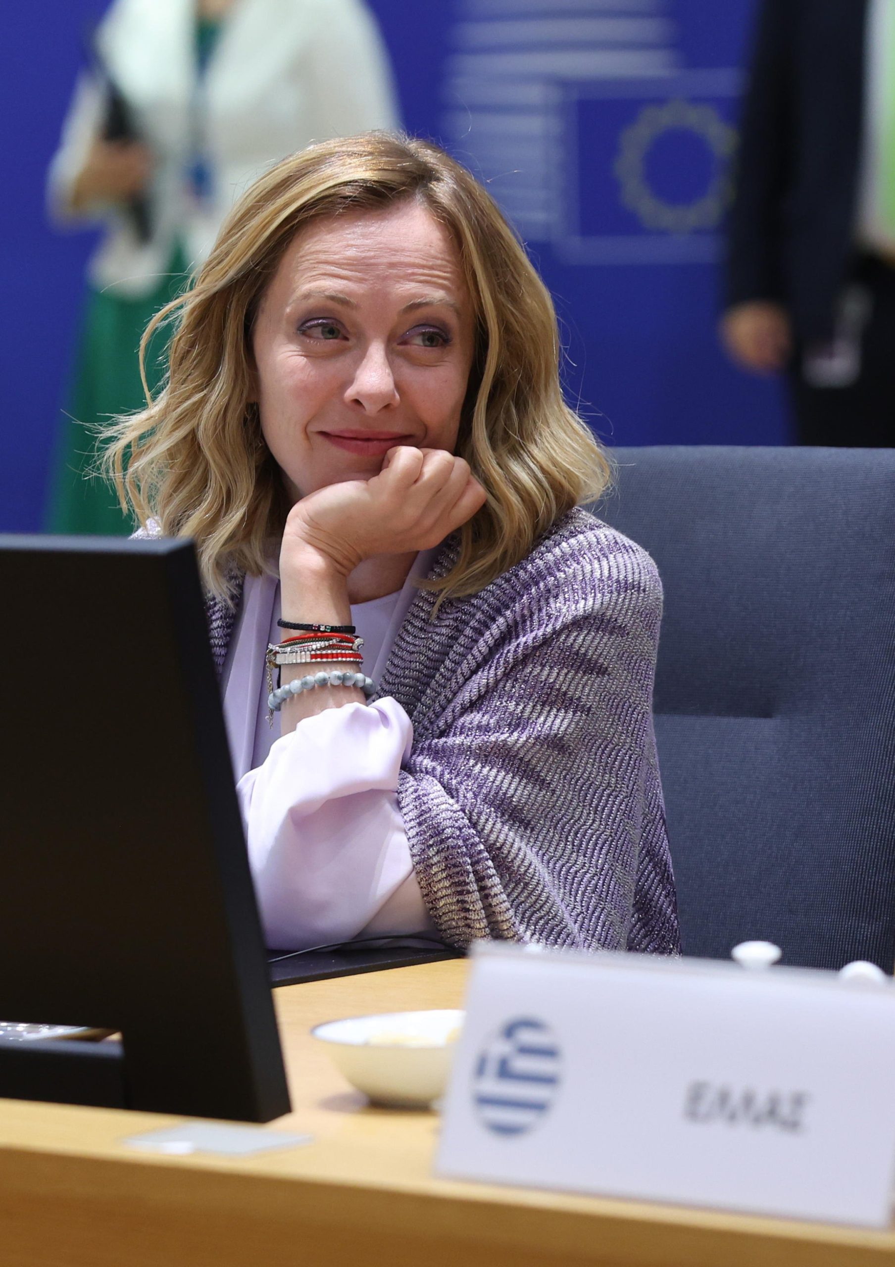 Consiglio Europeo; Meloni si astiene sul voto a Von der Leyen e vota contro Kallas e Costa