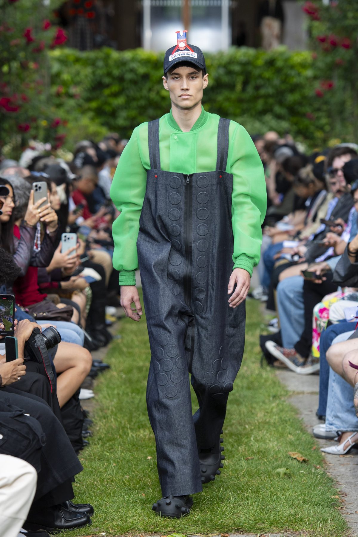 Galleria foto 'Cosa ci ha lasciato la seconda giornata di Paris Fashion Week?' - foto 7