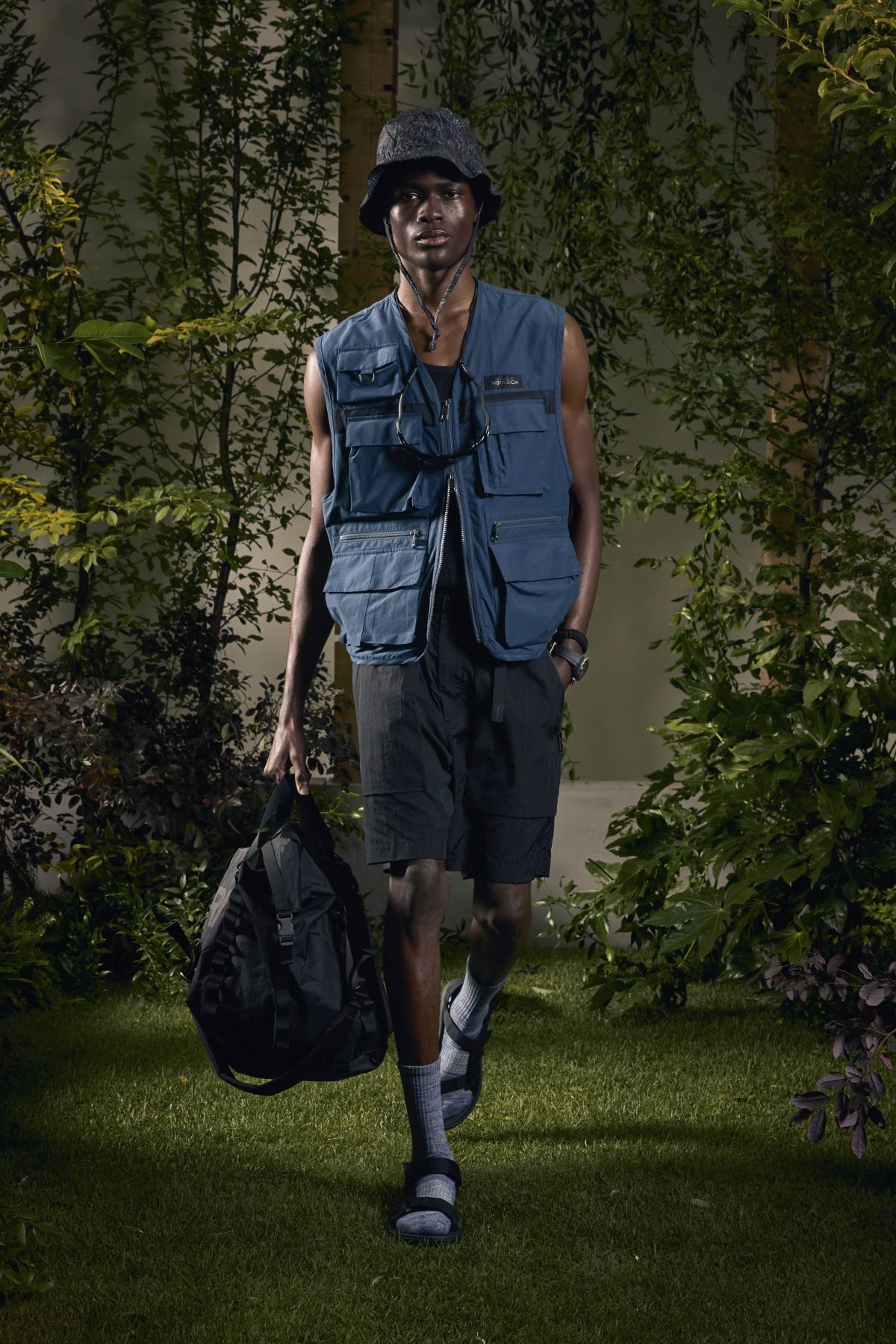 Galleria foto 'Milano Fashion Week: tra sportswear e comfy looks' - foto 10