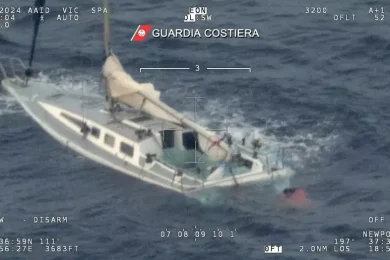 Calabria: 50 dispersi e 10 morti su un’imbarcazione di migranti