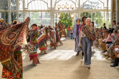 La prima sfilata di Pierre-Louis Mascia a Pitti Uomo 106