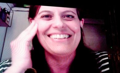 Ilaria Salis è libera: la polizia ungherese le ha tolto il braccialetto elettronico
