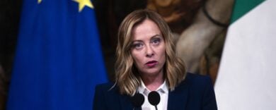 Meloni: «Con Kiev, ma senza soldati. Usa e Ue non sono competitor»