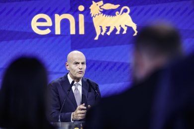 Eni, salgono le azioni dopo i risultati del primo semestre 2024