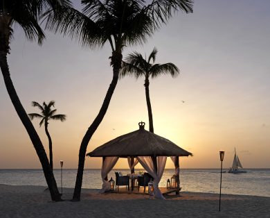Aruba, come si mangia e si beve (benissimo)