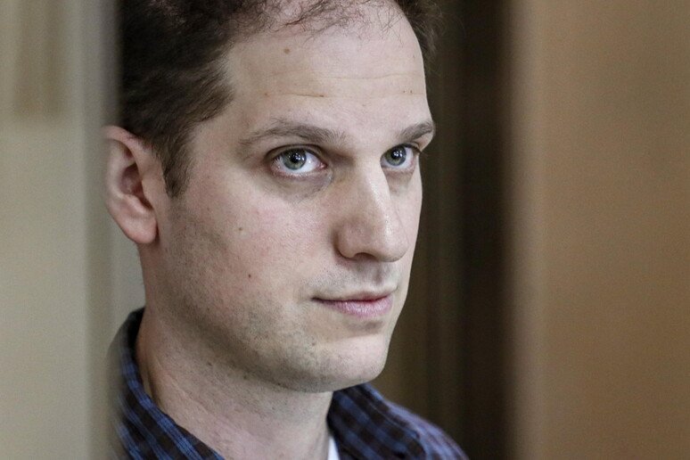 Il caso Evan Gershkovich: un’ingiustizia inaccettabile