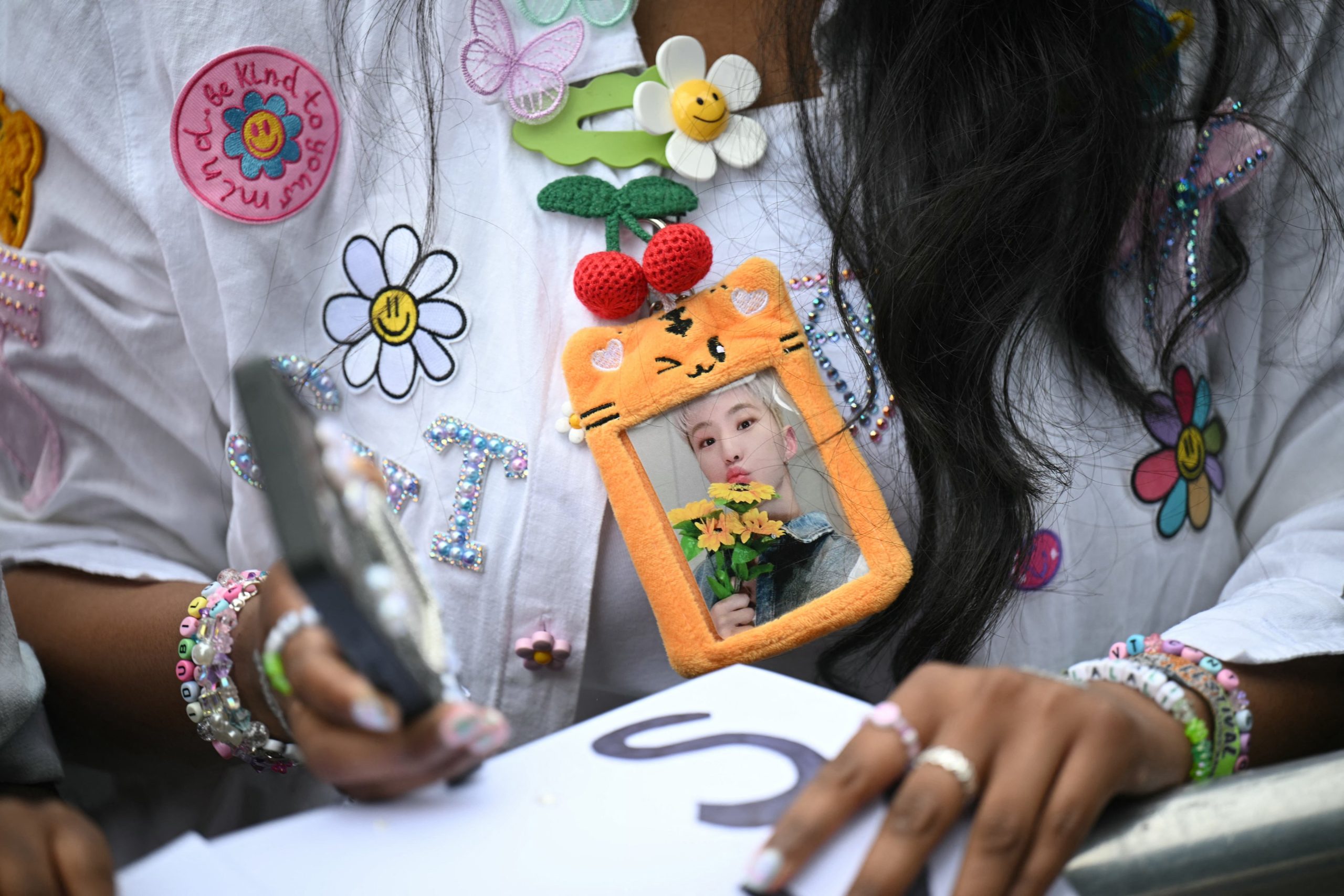 Cosa indossare per un concerto K-pop