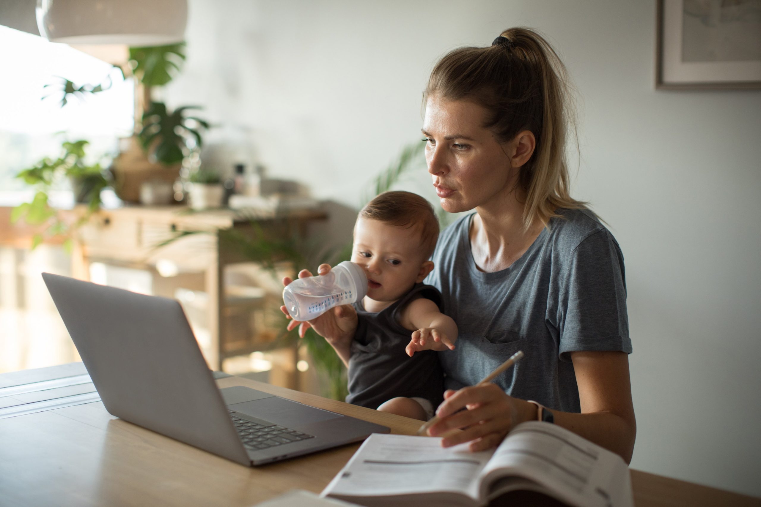 Bonus mamme: solo 4 su 10 lo richiedono Bonus mamme: solo 4 su 10 lo richiedono