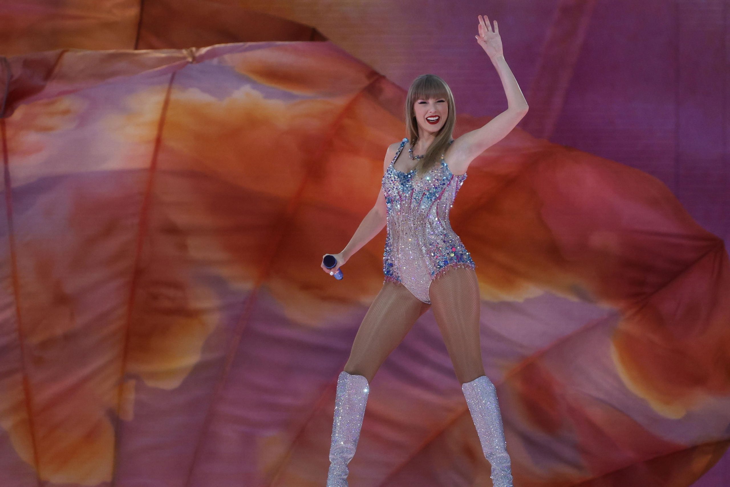 I fan di Taylor Swift invadono Milano: la scaletta del concerto