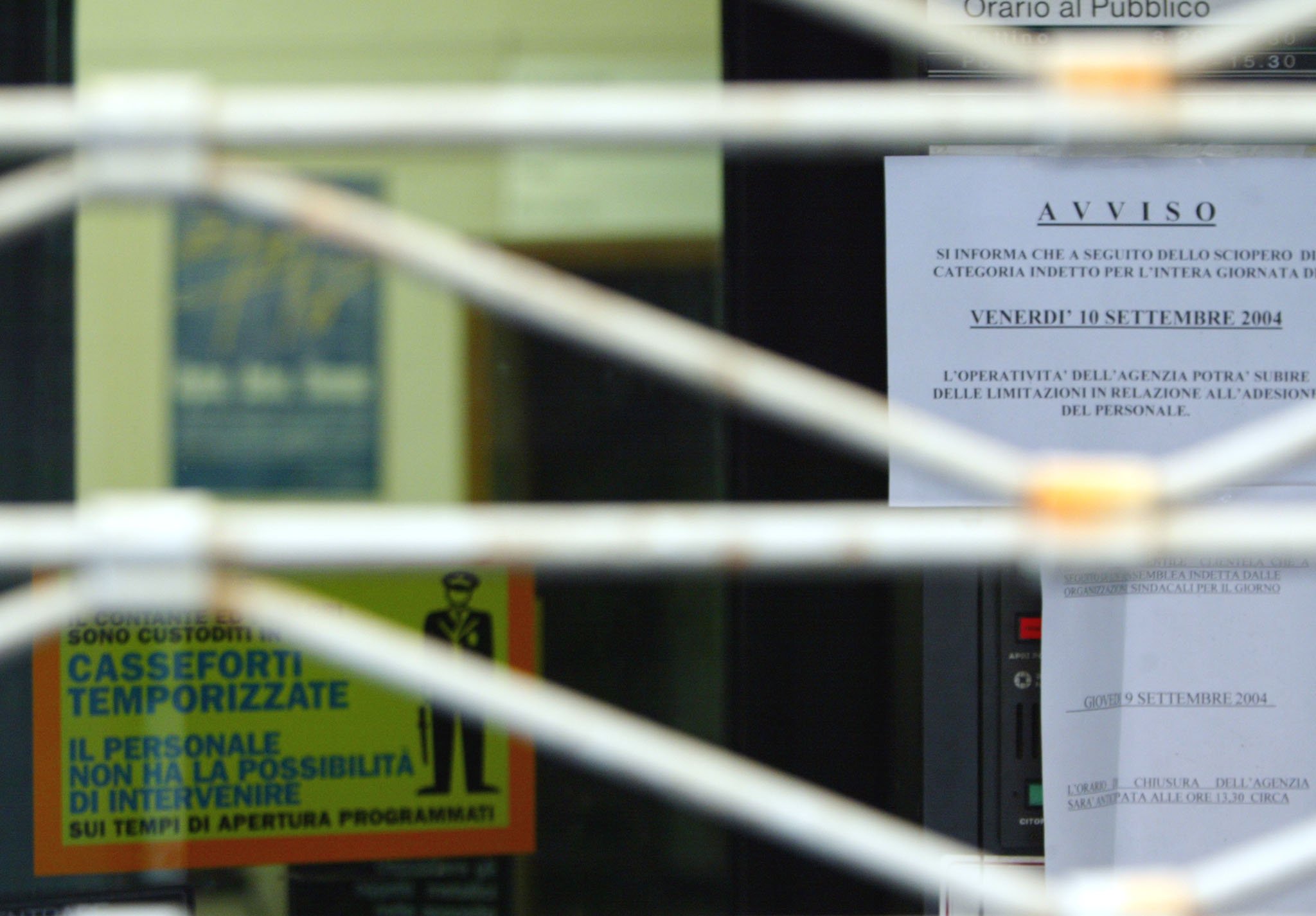 Banche: chiuse altre 163 filiali, al sud la situazione è critica