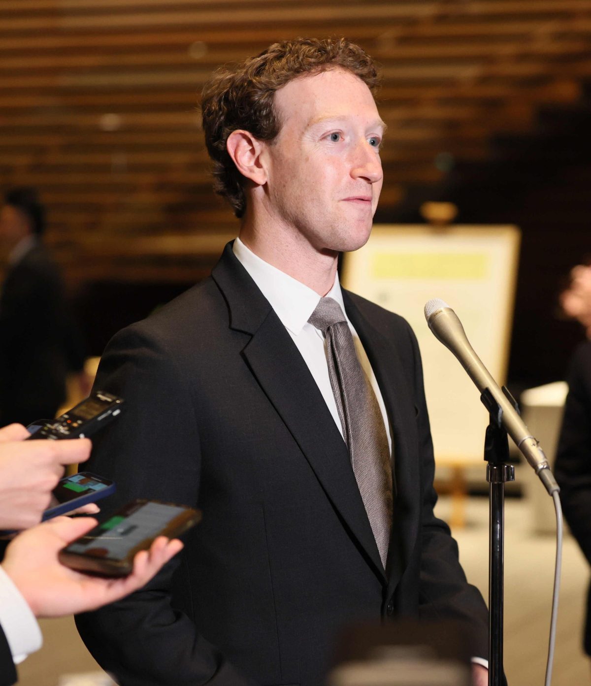 Galleria foto 'Mark Zuckerberg (adesso) si pente e ammette la censura sul Covid' - foto 1
