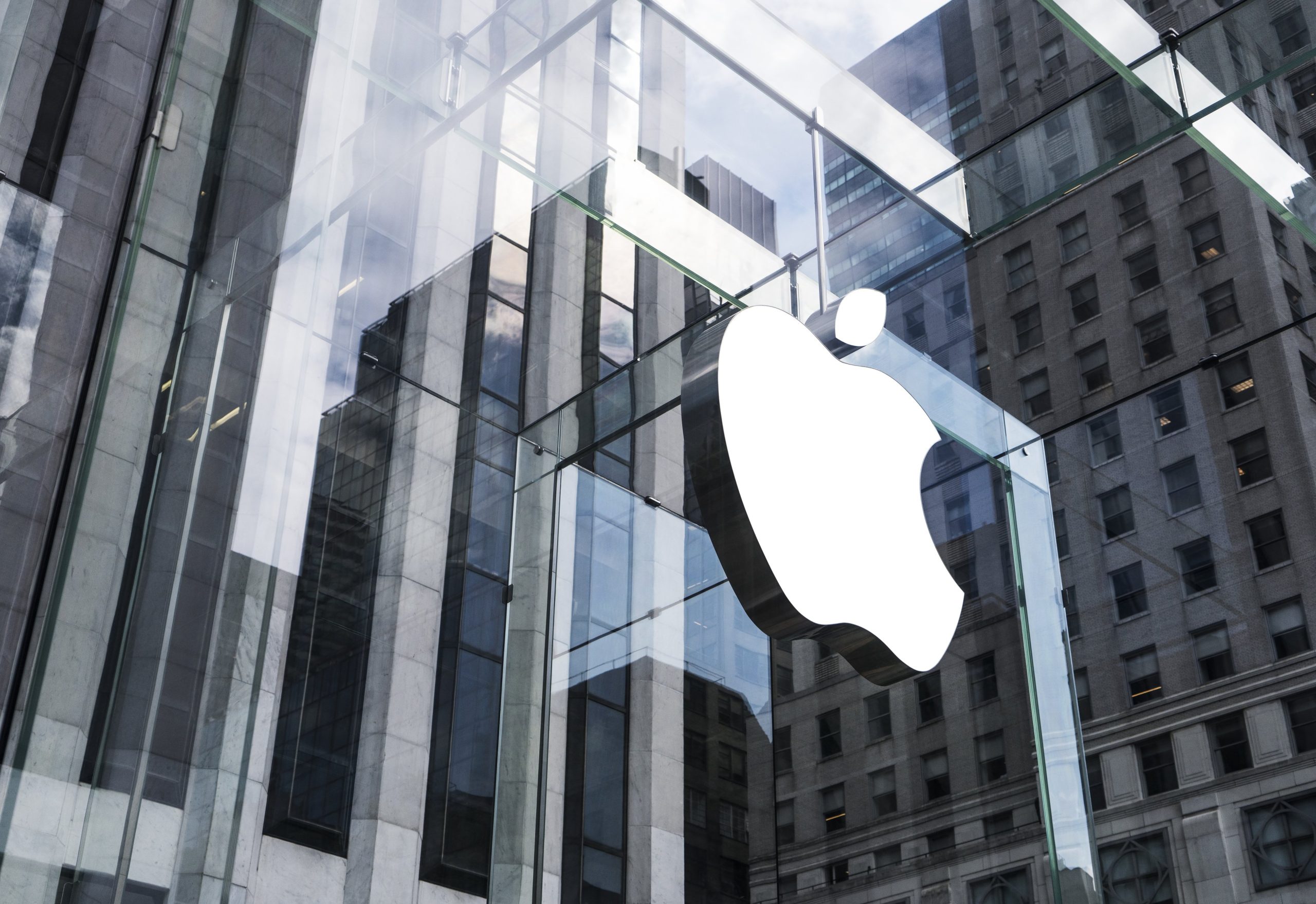 Apple, Luca Maestri lascia la guida dei conti (in gran salute)